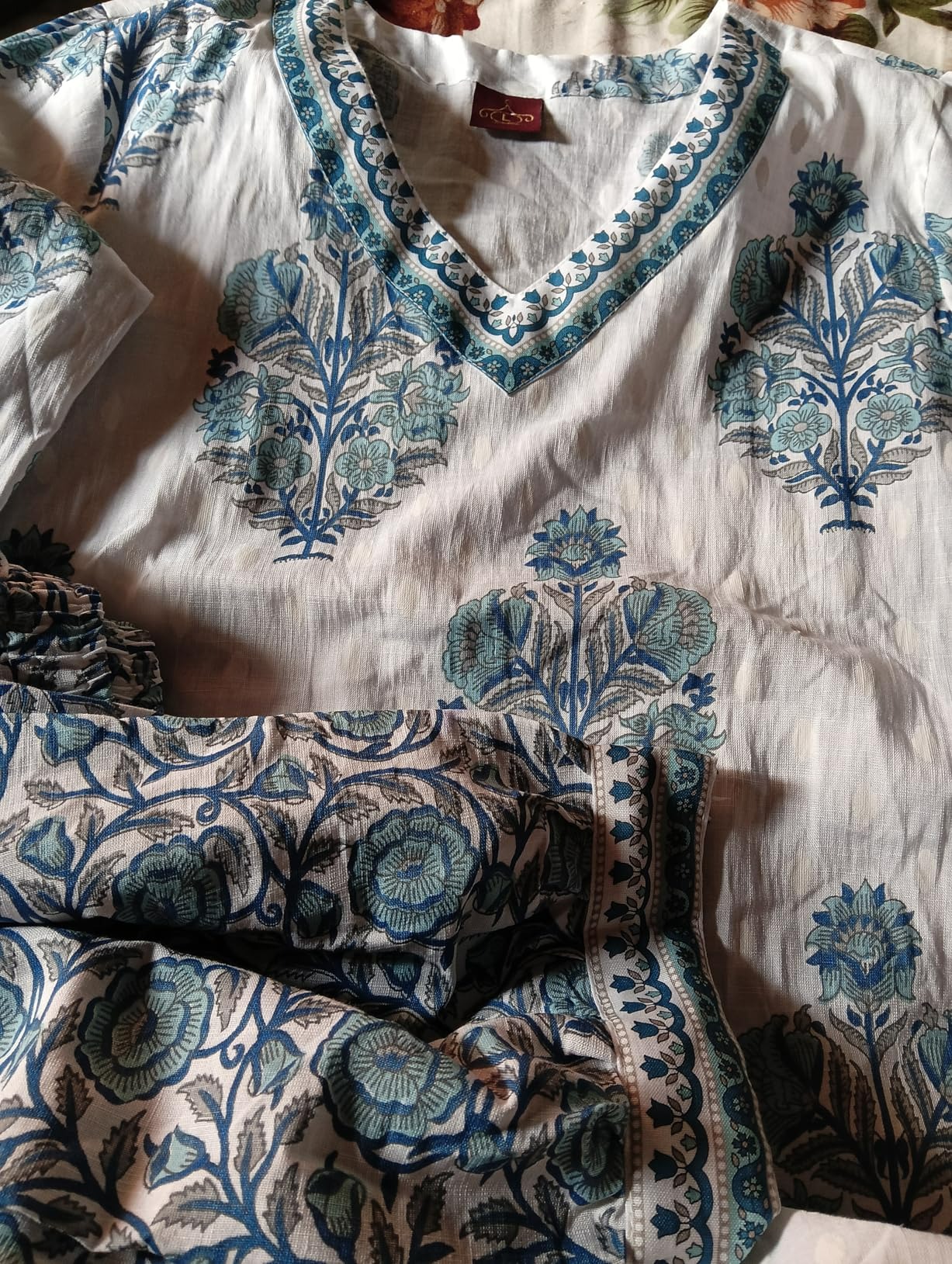 Nermosa Women Cotton Block Printed Kurta Pant With Dupatta - Image 4